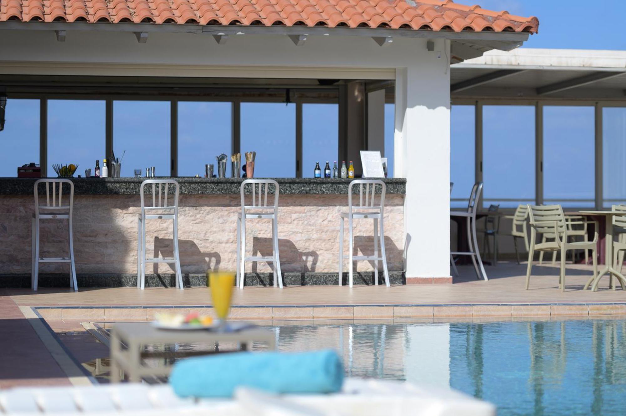 Castello Village Resort Sissi Exteriér fotografie
